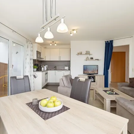 Apartment Muehlenstrasse 23 3 Groemitz